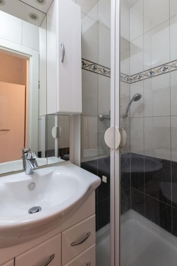 Sunny Renovated Apartment Close To Downtown 비엔나 외부 사진