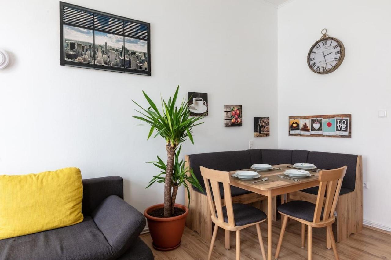 Sunny Renovated Apartment Close To Downtown 비엔나 외부 사진